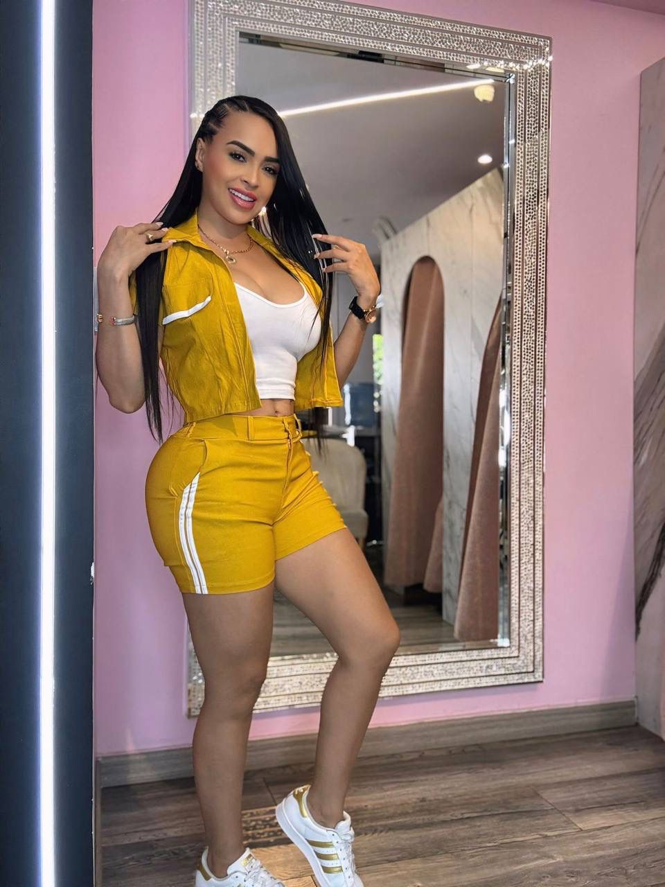 ✨ Conjunto Short, Blusa Y Chaleco M028 ✨